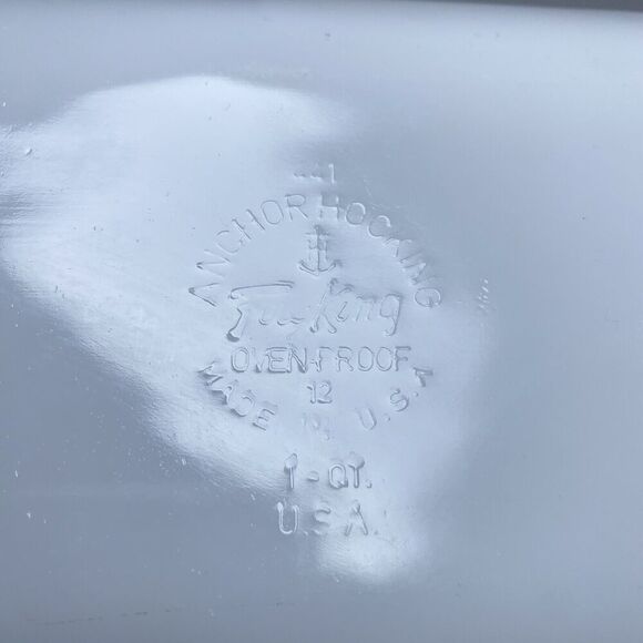 VTG Anchor Hocking Fire King Vegetable Fruit Pattern 1 qt. Loaf/Casserole Dish - Picture 7 of 9